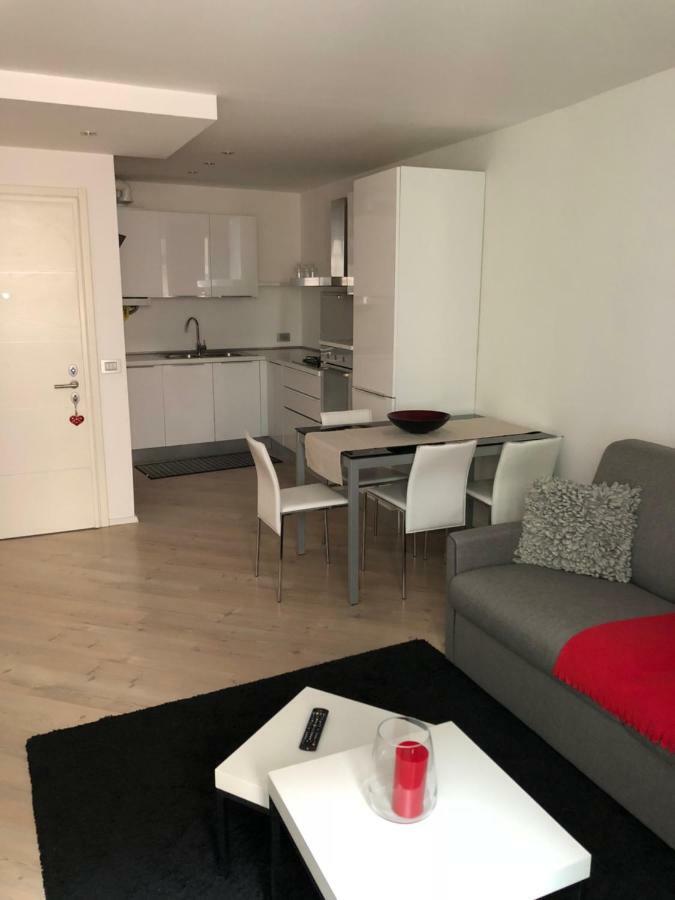 Appartamento Alle Porte Riva del Garda Bagian luar foto