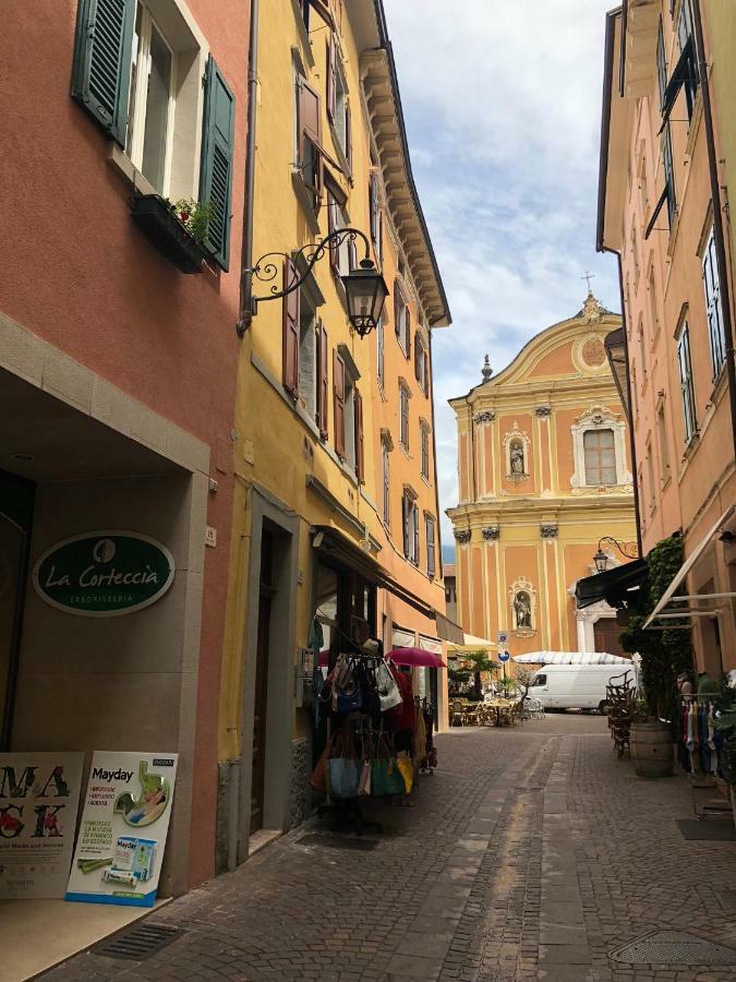 Appartamento Alle Porte Riva del Garda Bagian luar foto